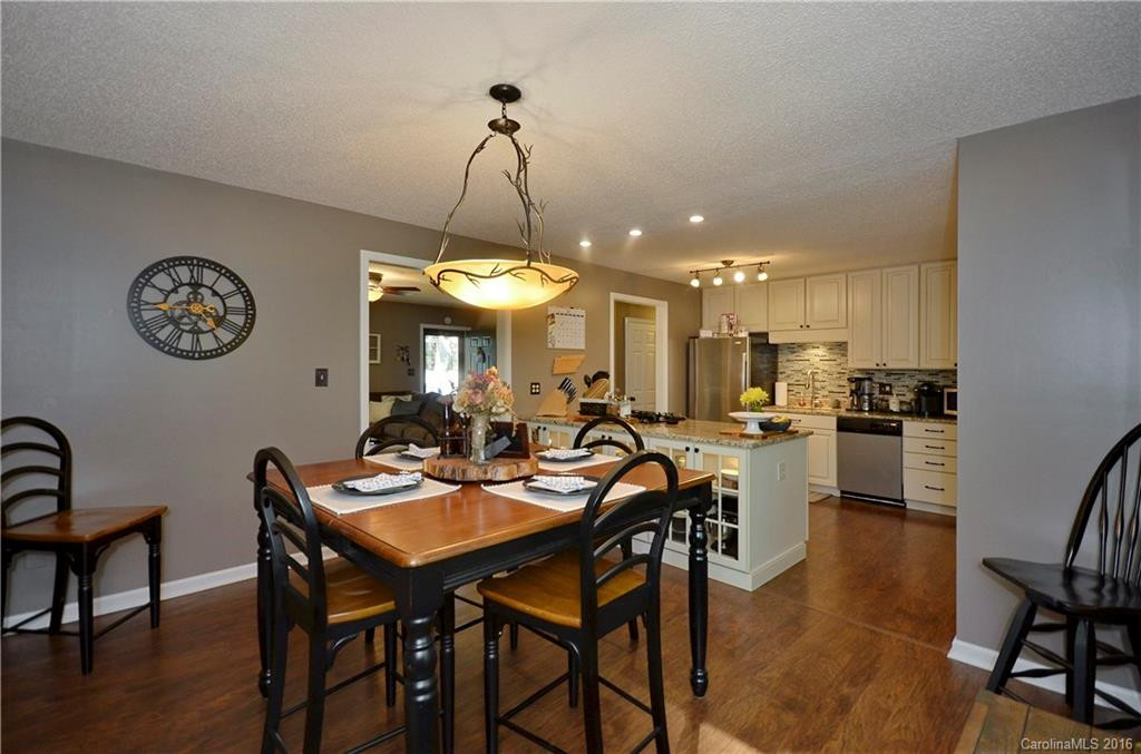 26 Foxberry Drive - Photo 9