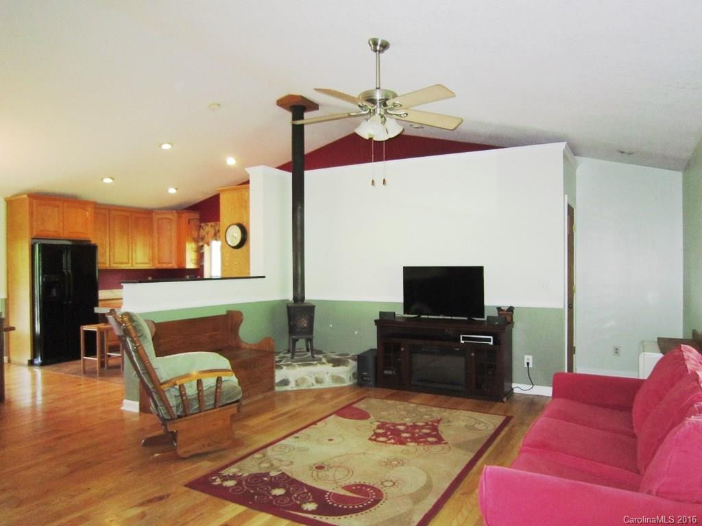 57 Magnolia Drive - Photo 2