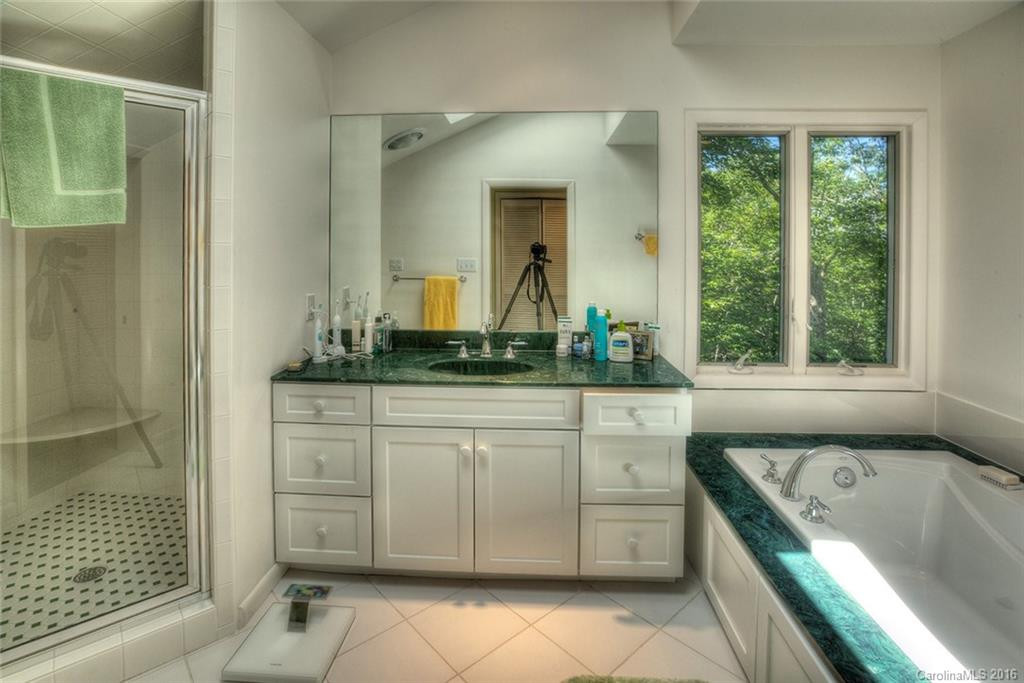 270 Campbell Drive - Photo 16