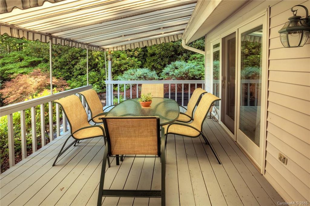 270 Campbell Drive - Photo 18