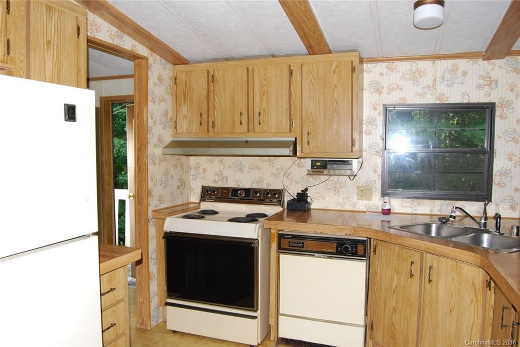 181 Fox Ridge Drive - Photo 9