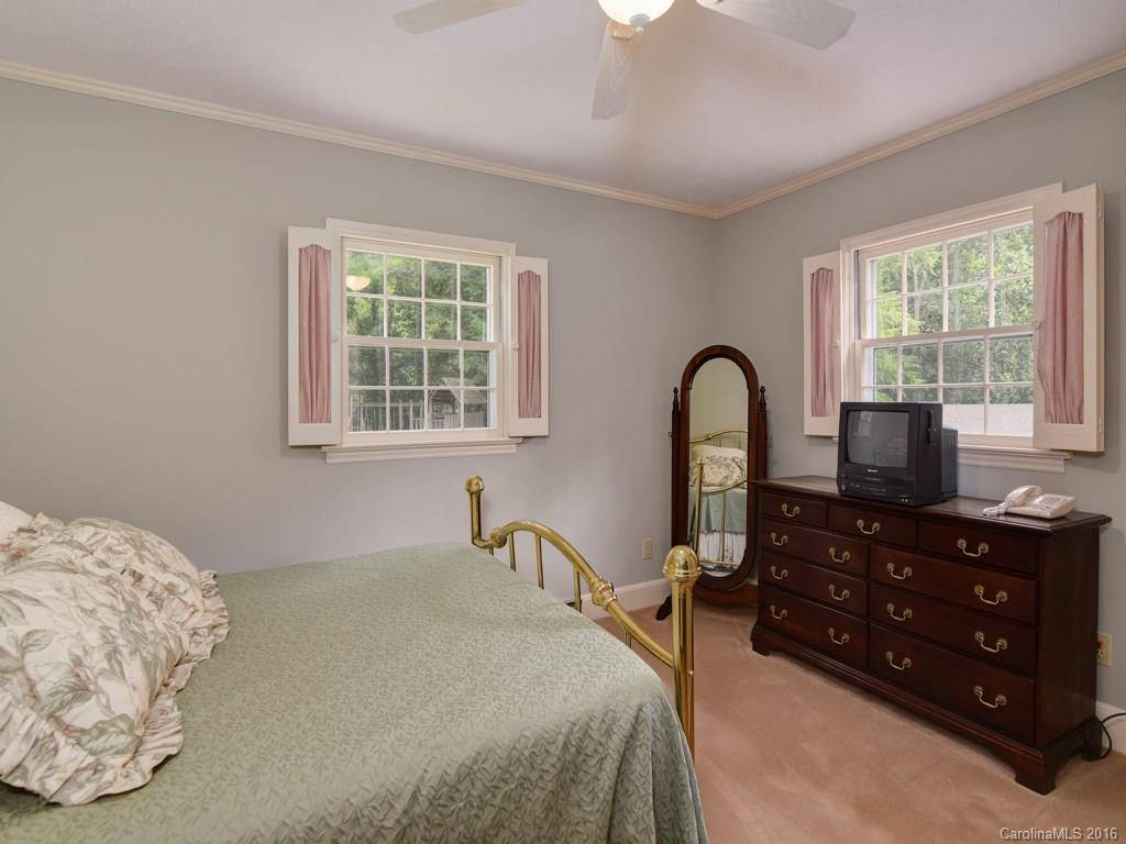 50 Hilltop Road - Photo 19