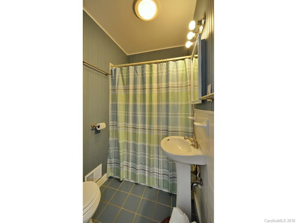 36 Griffing Circle - Photo 18