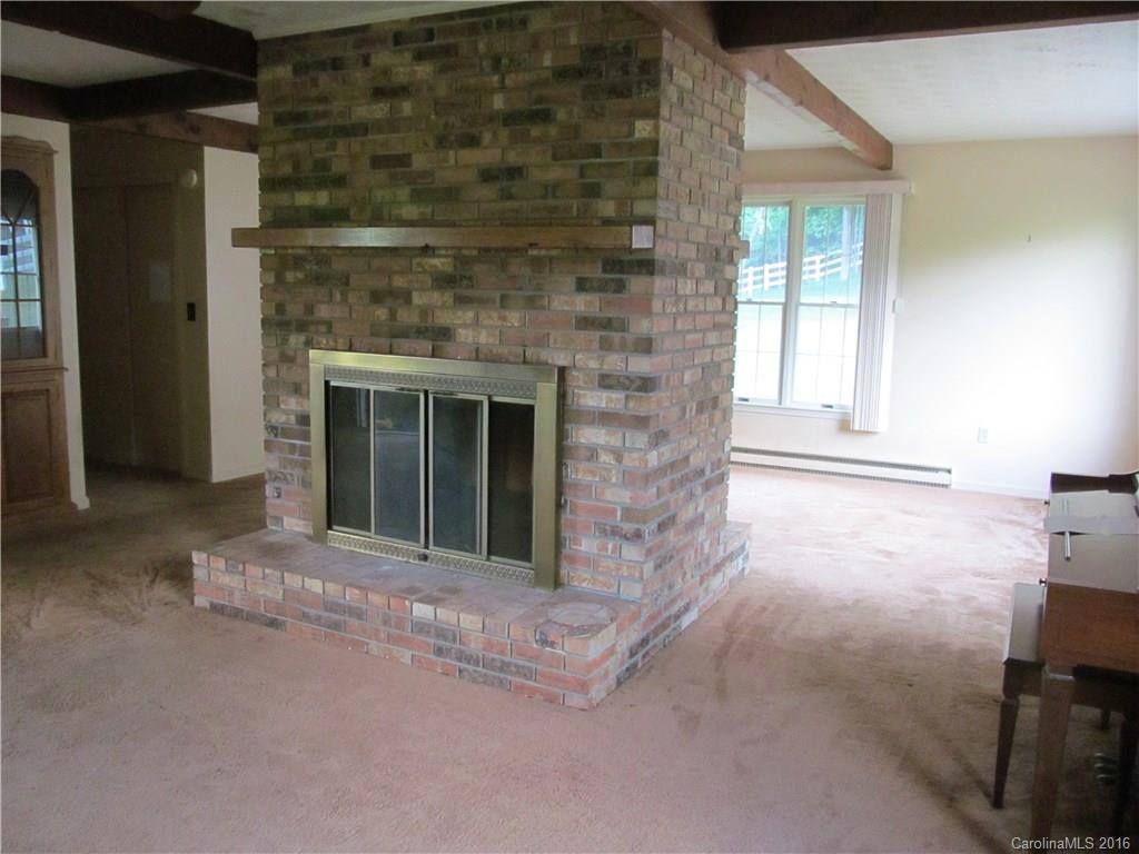 552 Gurley Road - Photo 5
