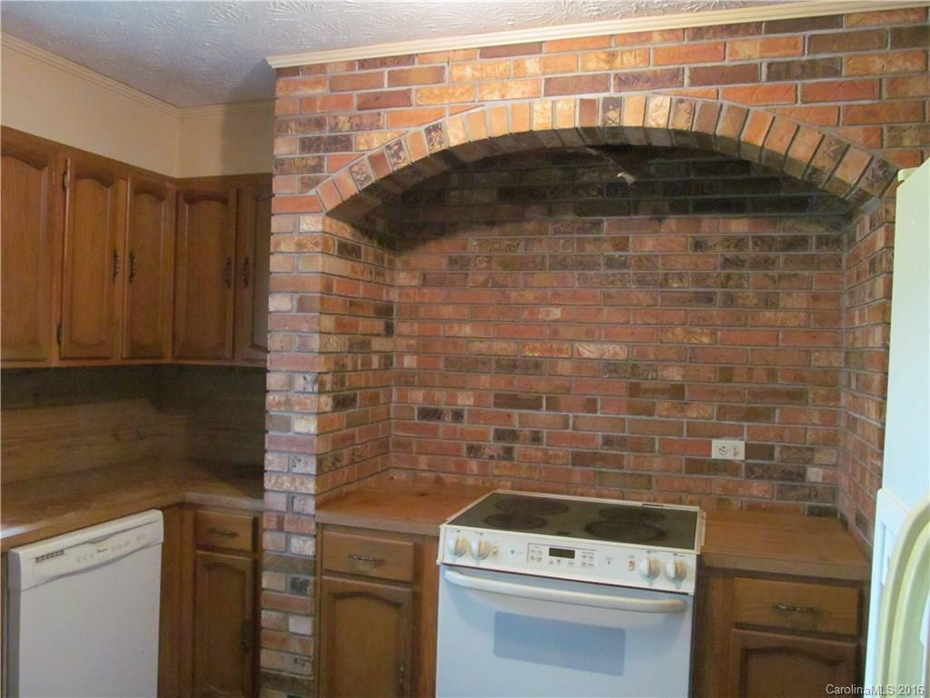 552 Gurley Road - Photo 8