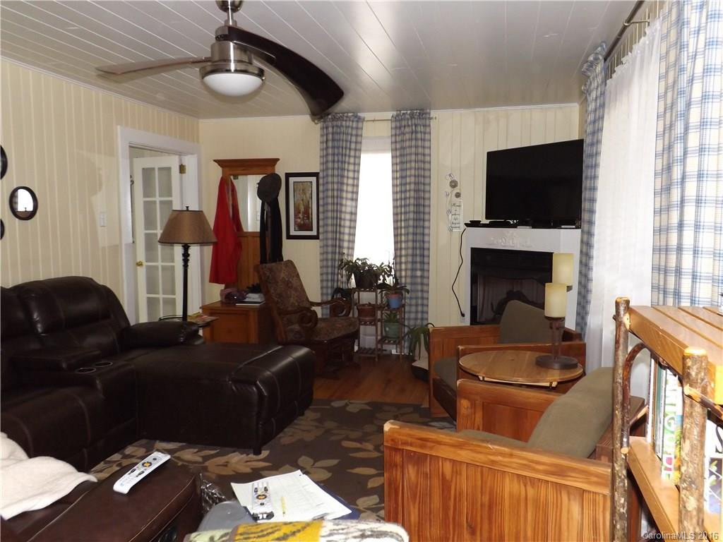 253 Mulberry Street - Photo 4