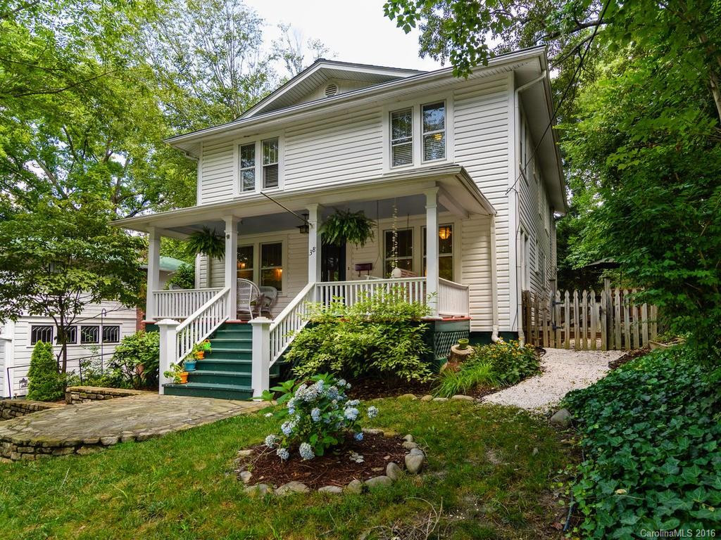 38 Woodward Avenue