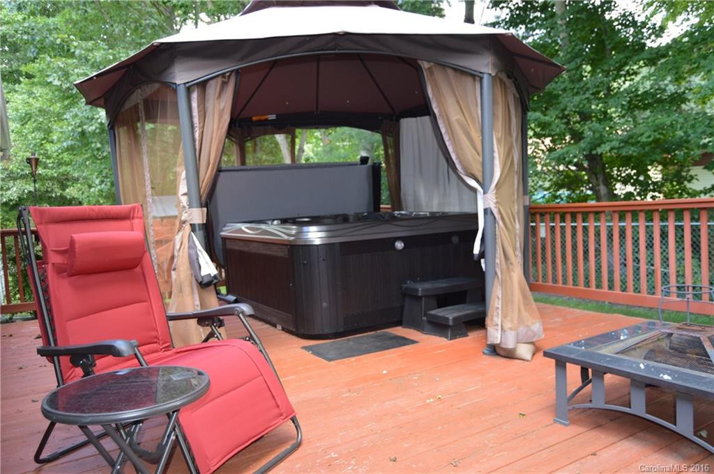 108 Joanne Lane - Photo 2