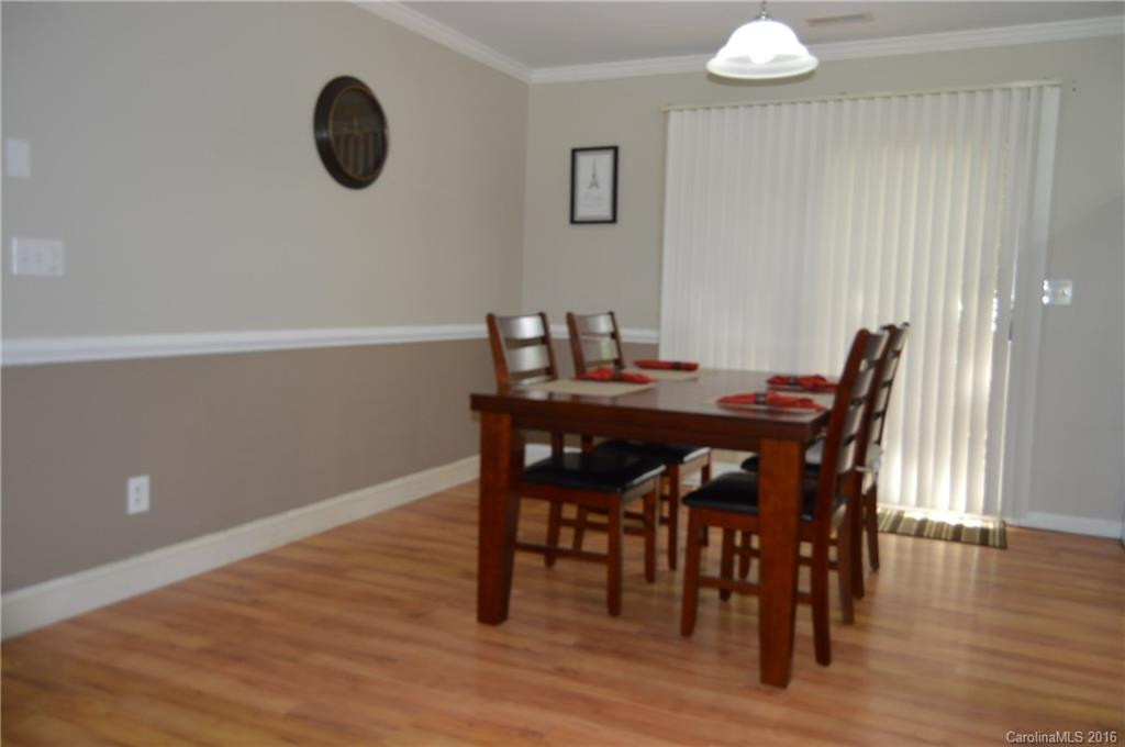 108 Joanne Lane - Photo 8