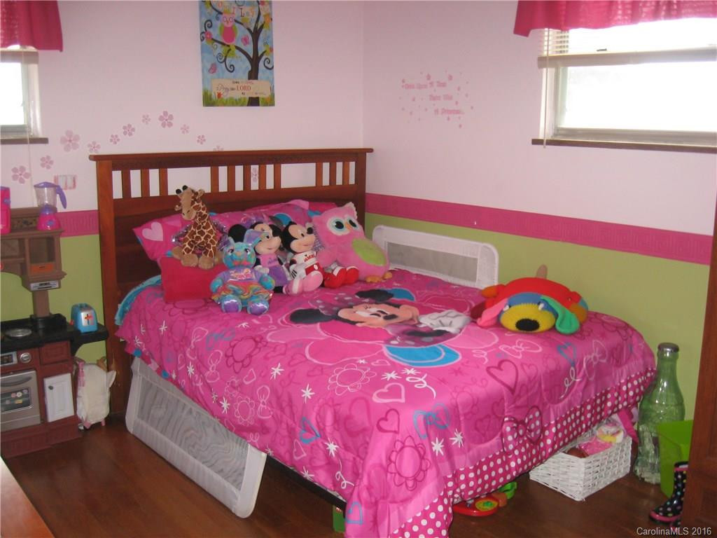 120 Ford Street - Photo 11