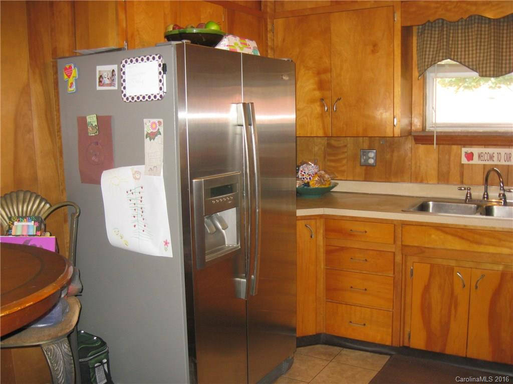 120 Ford Street - Photo 10