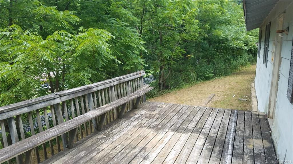 207 Moody Cove Road - Photo 2