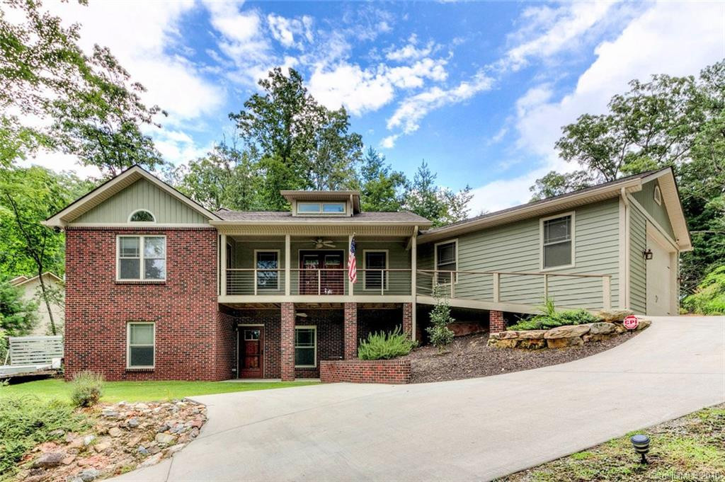 17 Arnie Drive