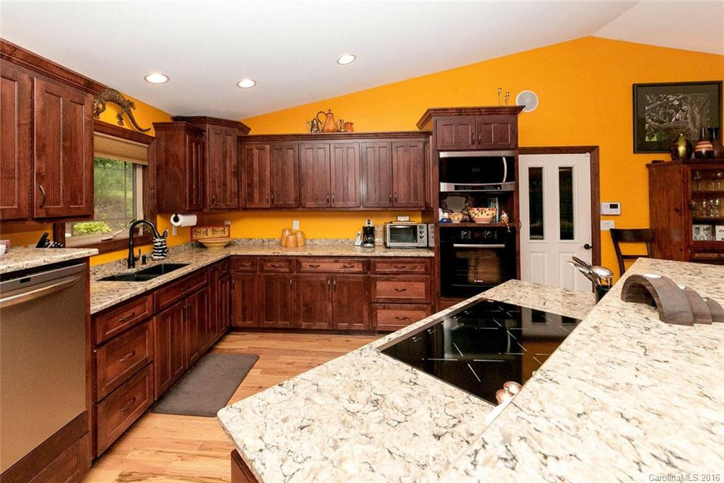 17 Arnie Drive - Photo 3