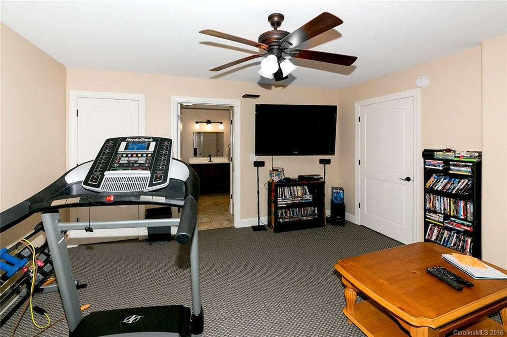 17 Arnie Drive - Photo 9