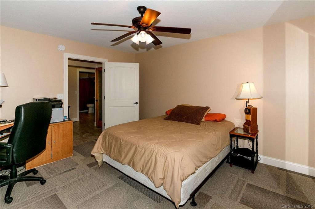 17 Arnie Drive - Photo 10