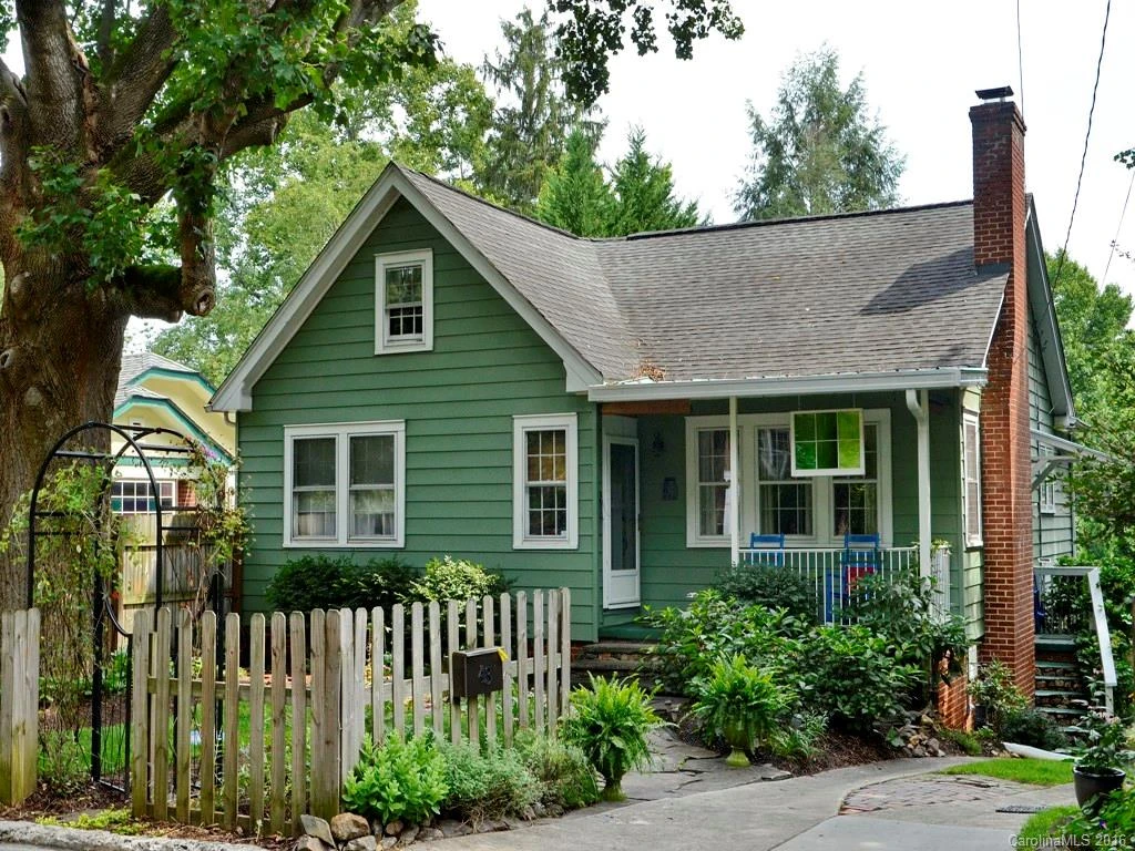 43 Lucerne Avenue
