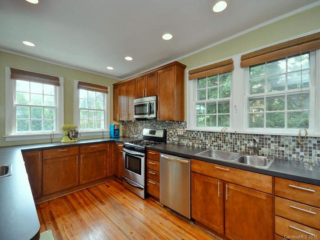 43 Lucerne Avenue - Photo 2