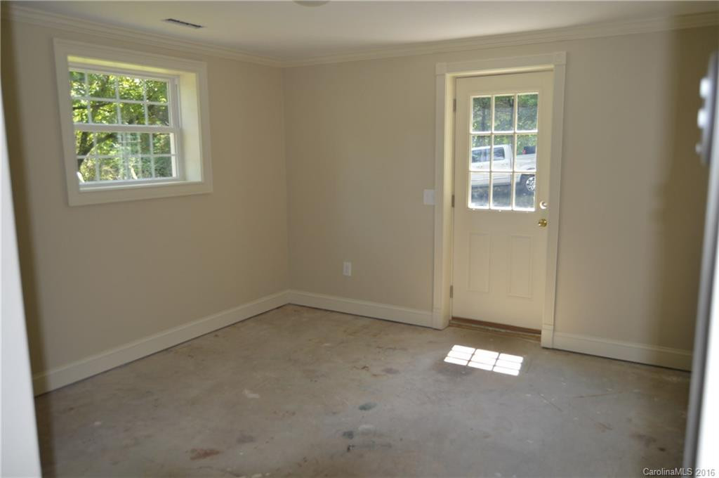 10 Ridgeway Drive - Photo 12