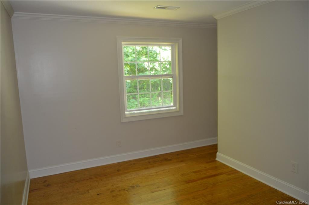 10 Ridgeway Drive - Photo 6