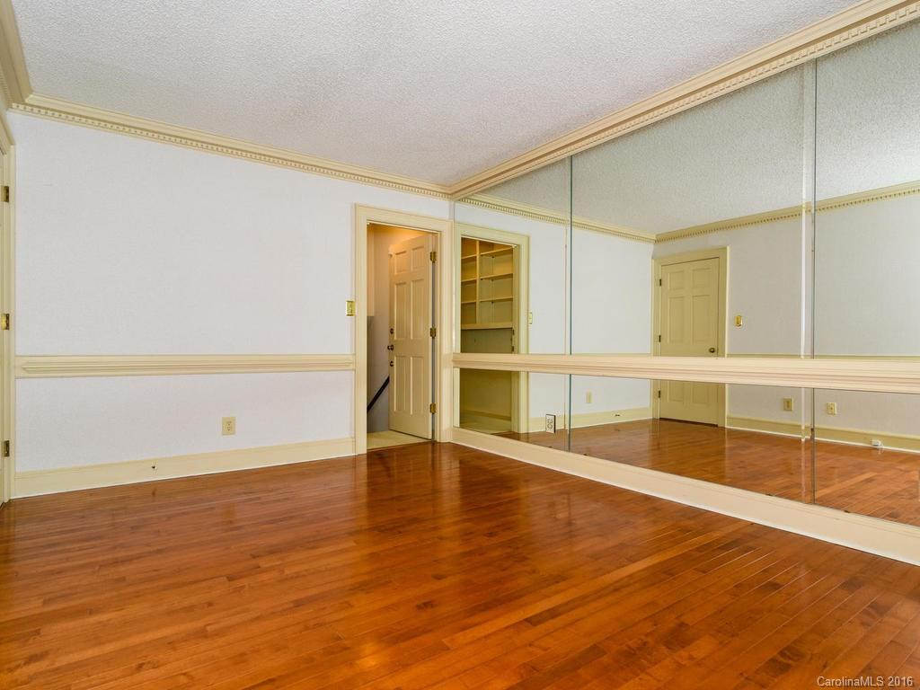 543 Crowfields Lane #543 - Photo 13