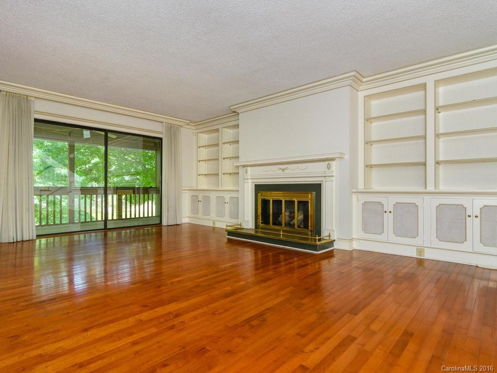 543 Crowfields Lane #543 - Photo 4