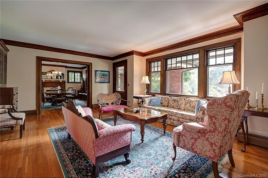 62 Gertrude Place - Photo 2