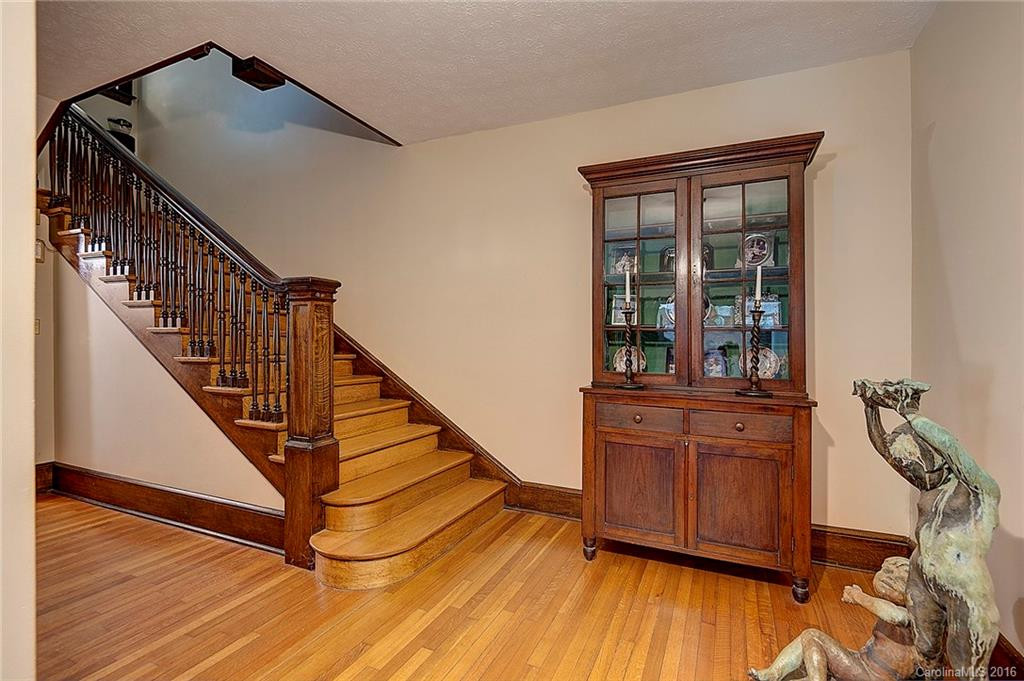 62 Gertrude Place - Photo 15