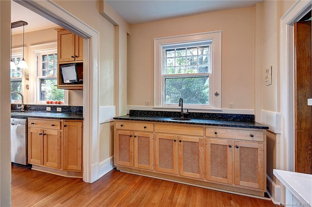 62 Gertrude Place - Photo 7