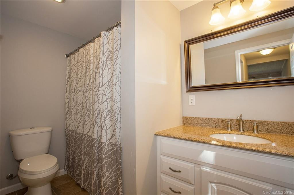 41 Blackstone Avenue - Photo 12