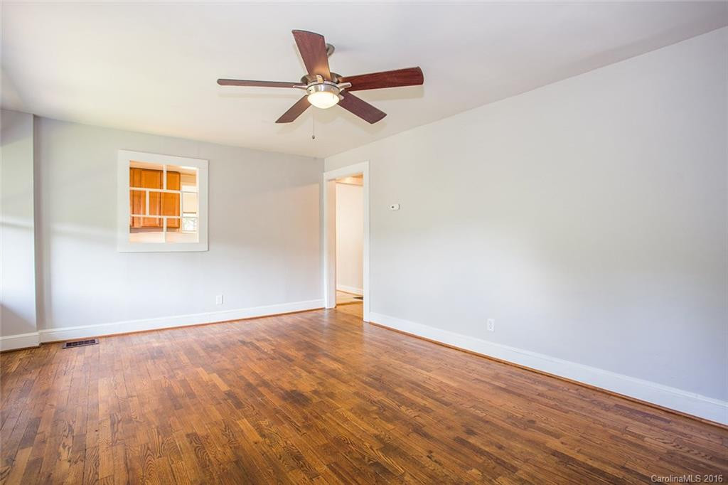 41 Blackstone Avenue - Photo 4