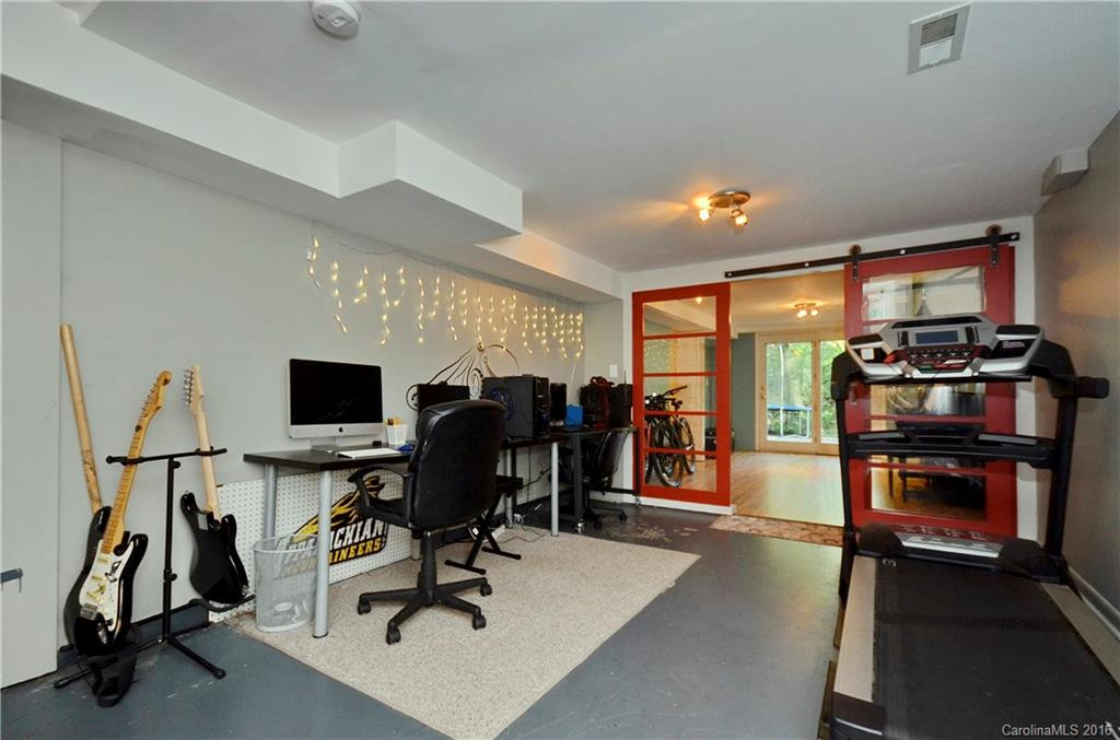 91 Providence Road - Photo 10
