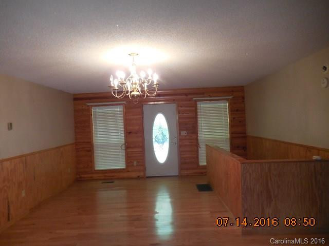 1425 Sorrells Cove Road - Photo 2