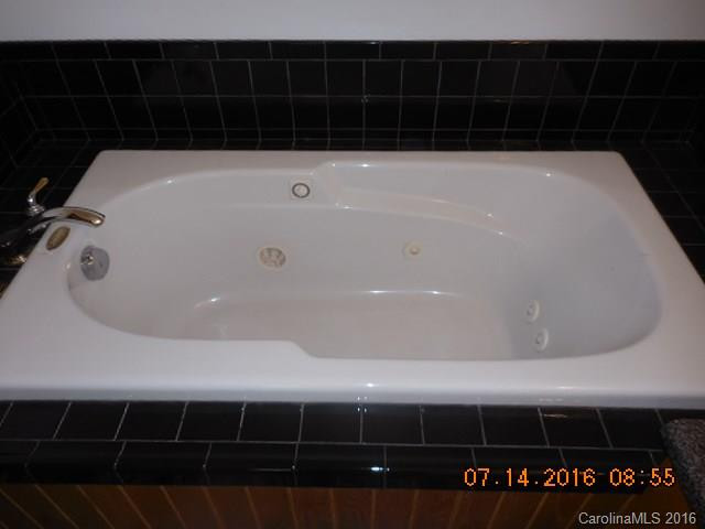 1425 Sorrells Cove Road - Photo 11