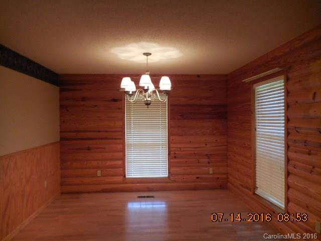 1425 Sorrells Cove Road - Photo 5