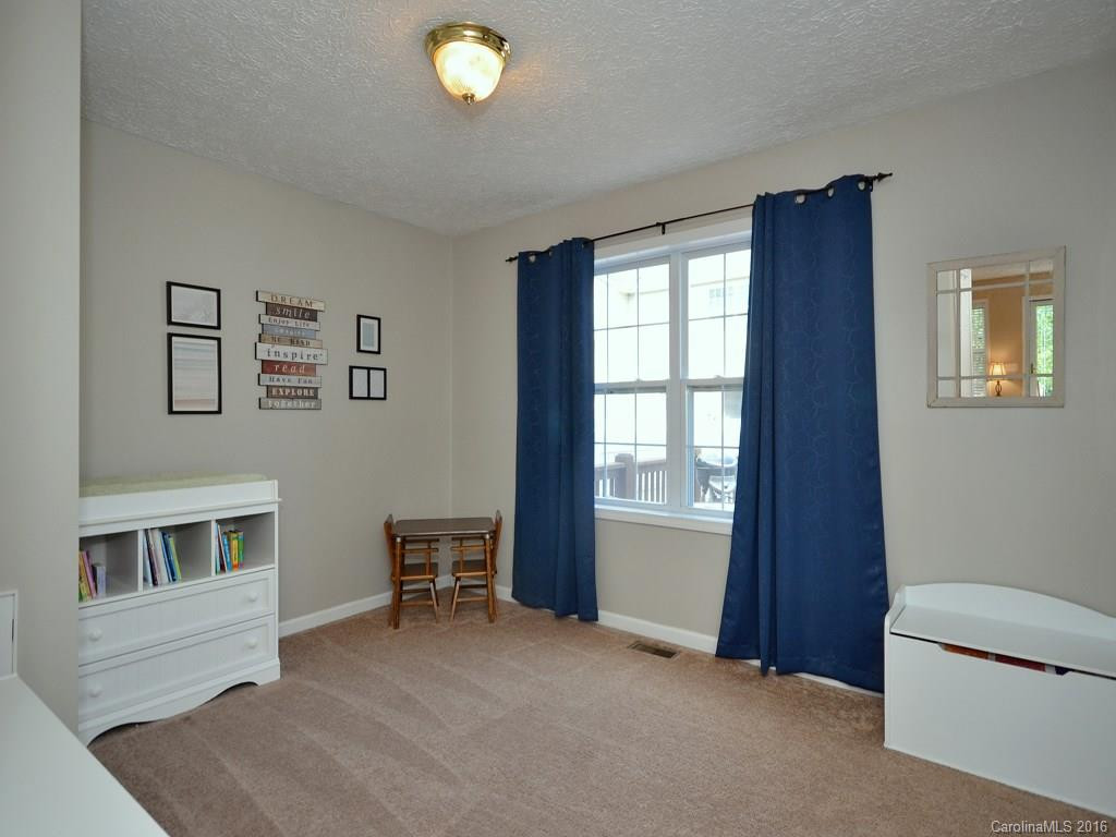 307 Tanbridge Road #55 - Photo 11