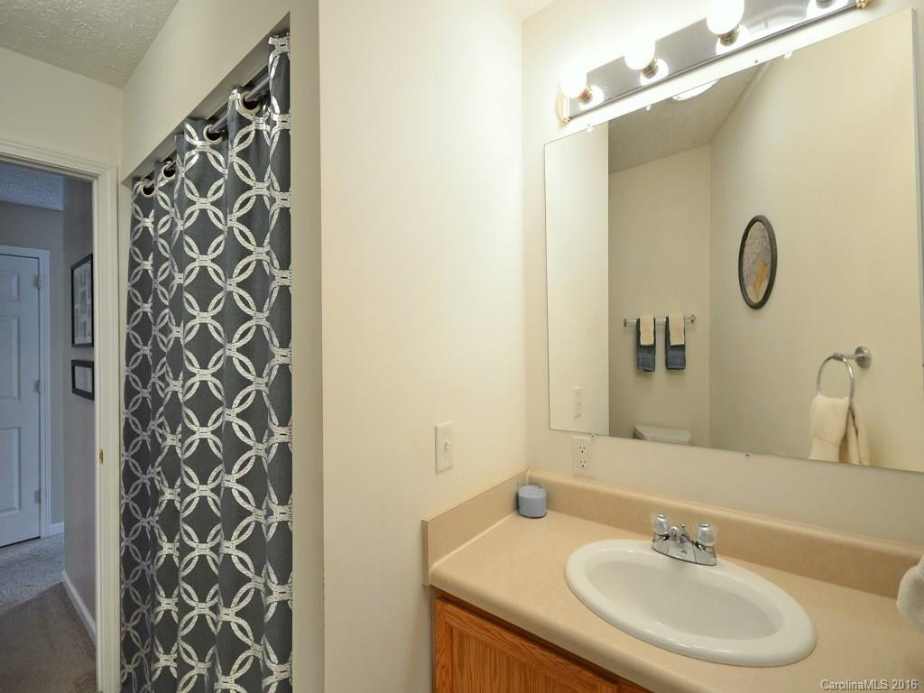 307 Tanbridge Road #55 - Photo 12