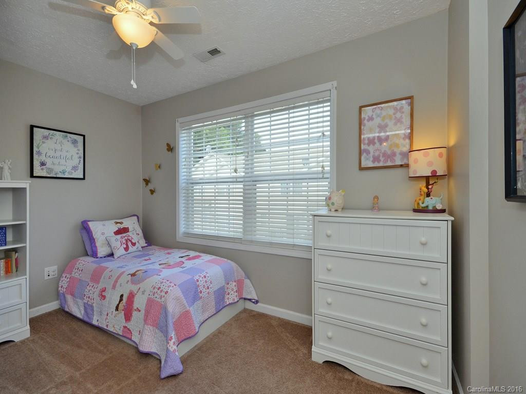 307 Tanbridge Road #55 - Photo 10
