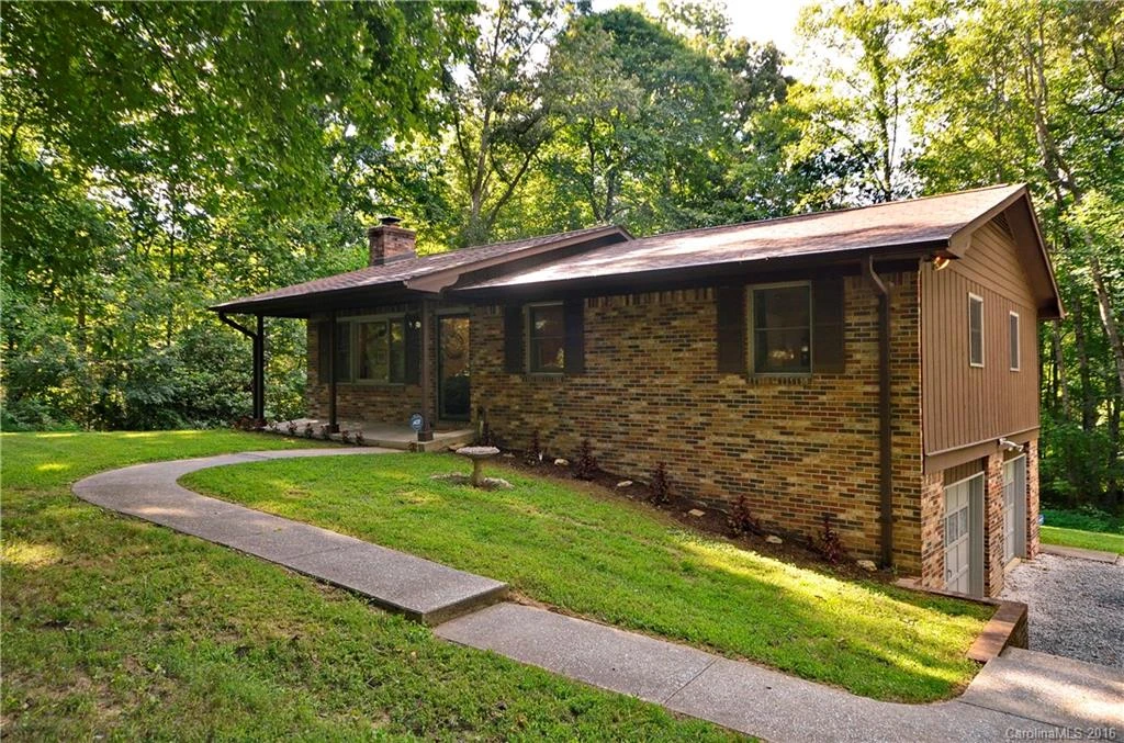 180 Beechwood Lakes Drive