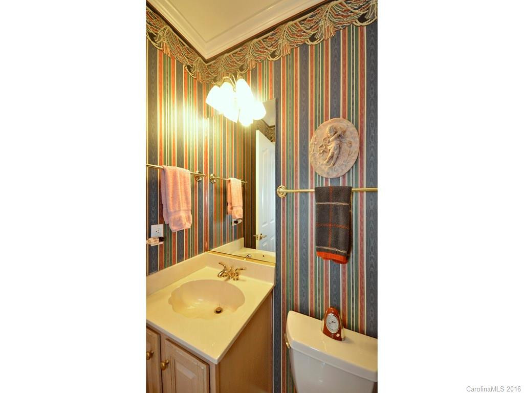 16 Creekside Way - Photo 11