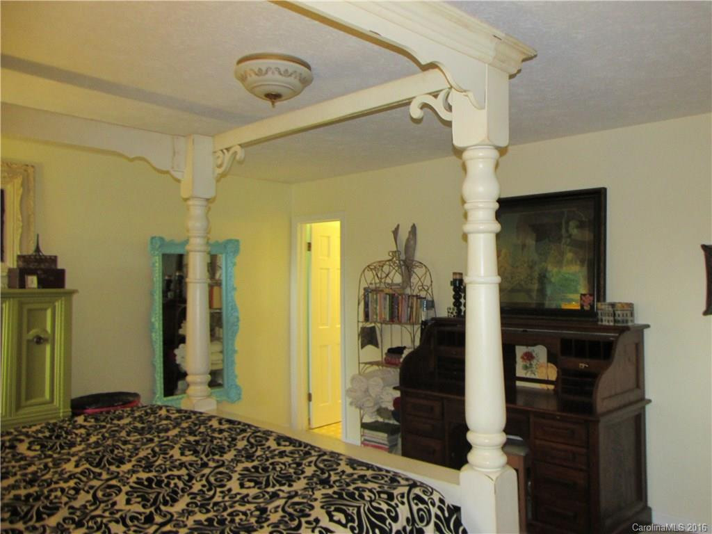114 Kindy Forest Drive - Photo 16