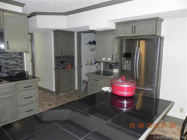 145 Fox Glen Drive - Photo 13