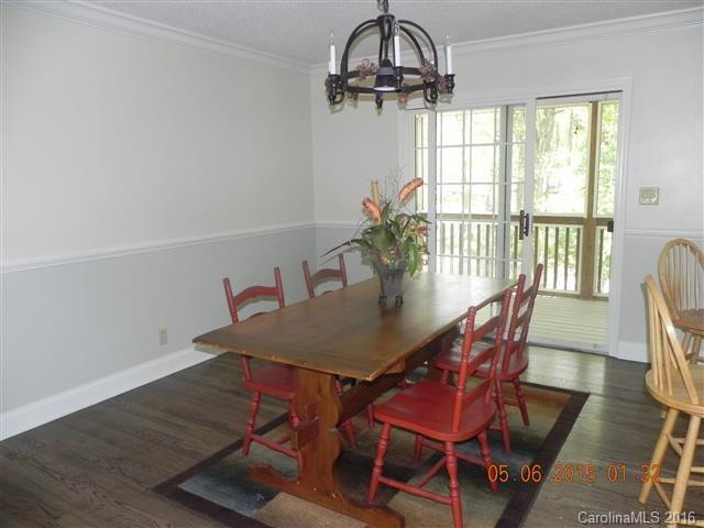 145 Fox Glen Drive - Photo 15