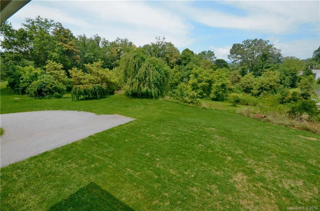 167 Moody Avenue - Photo 7