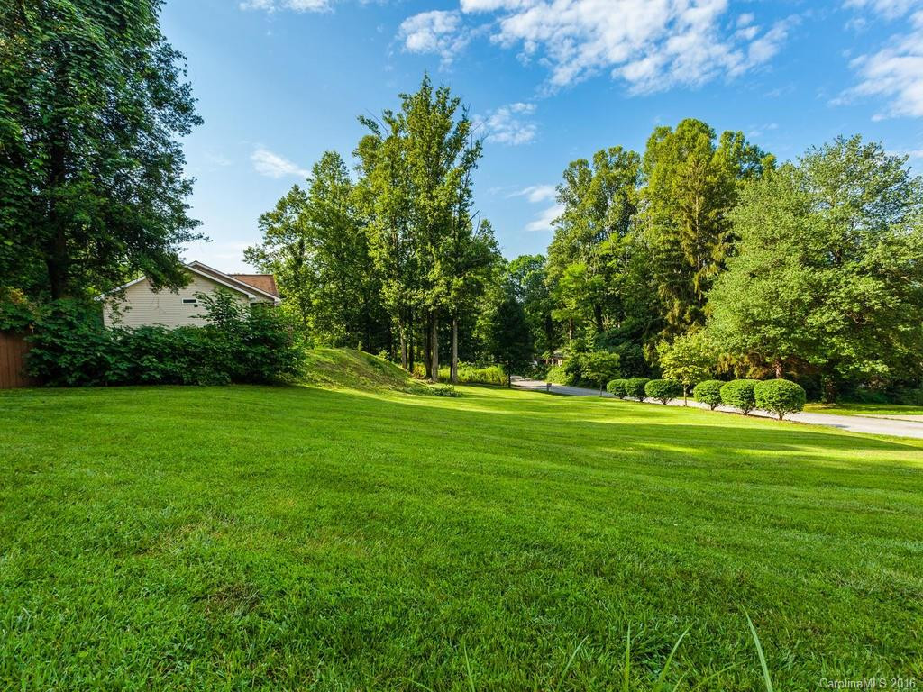 580 Lyndhurst Drive - Photo 23