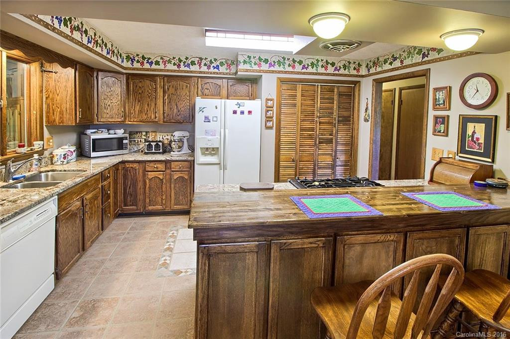 1326 Valmont Drive - Photo 7