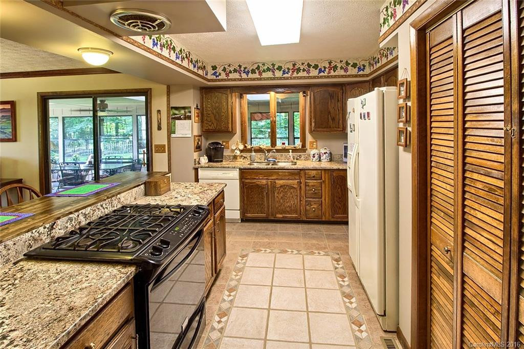1326 Valmont Drive - Photo 9