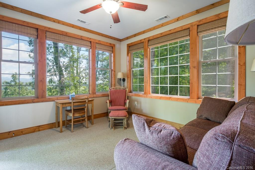 89 Wild Iris Road - Photo 8