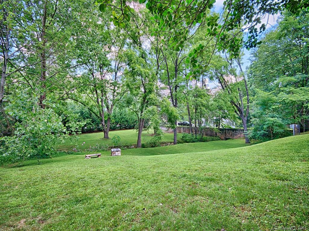 1033 Highland Avenue - Photo 19