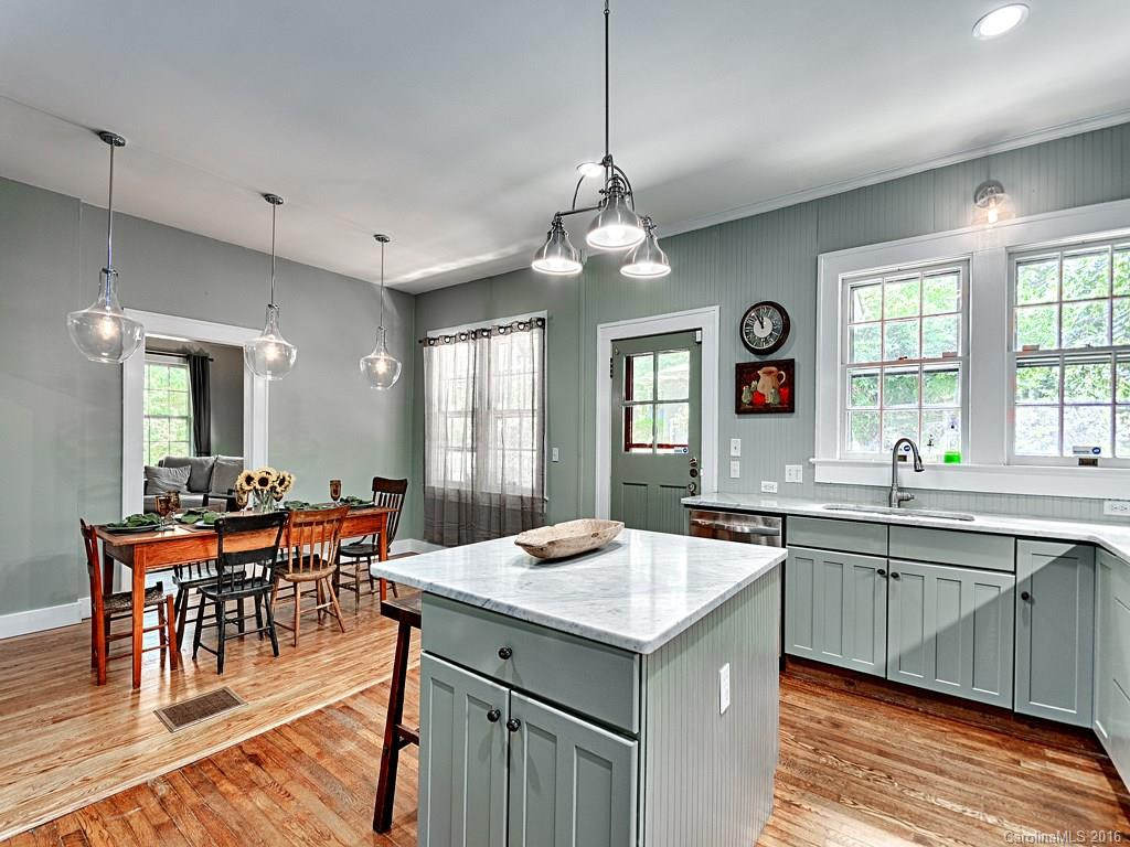 1033 Highland Avenue - Photo 7